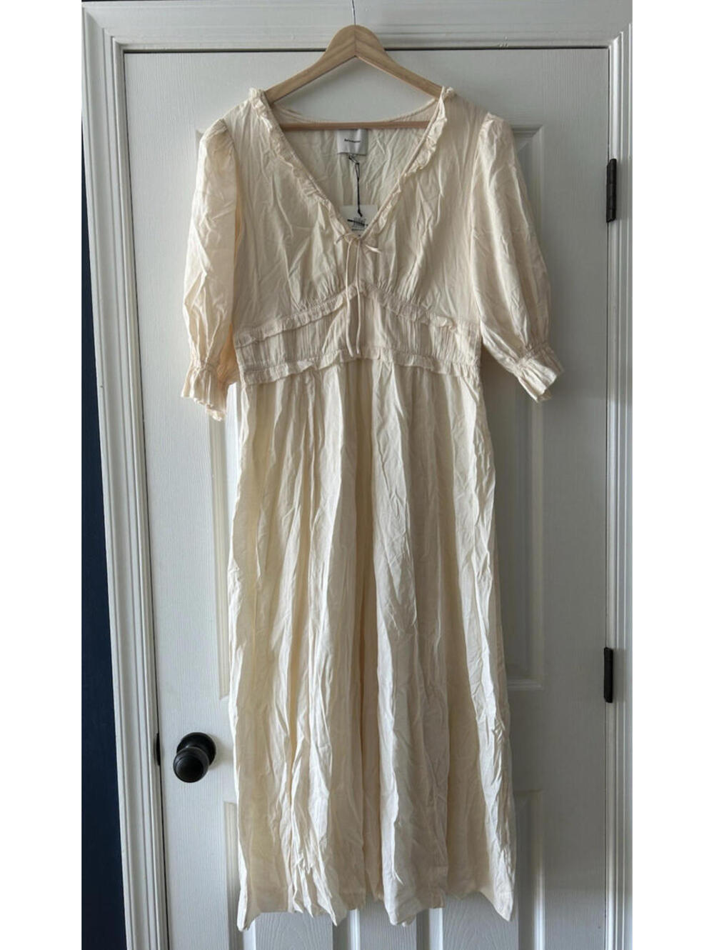 Cream V-Neck Midi Dress with Tie Detail